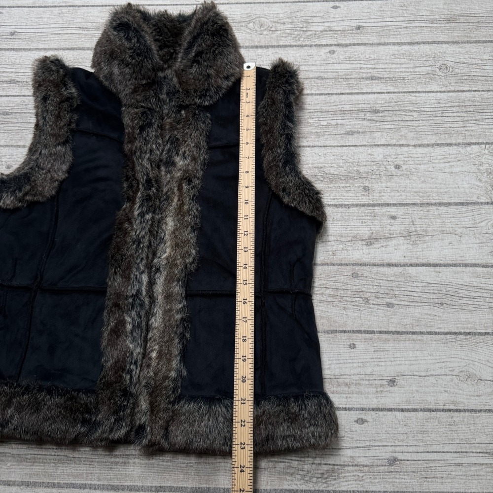 Vintage Faux Suede Vest Women's Medium Black Fur Trim Open Front Boho Plush Chic - Picture 5 of 10